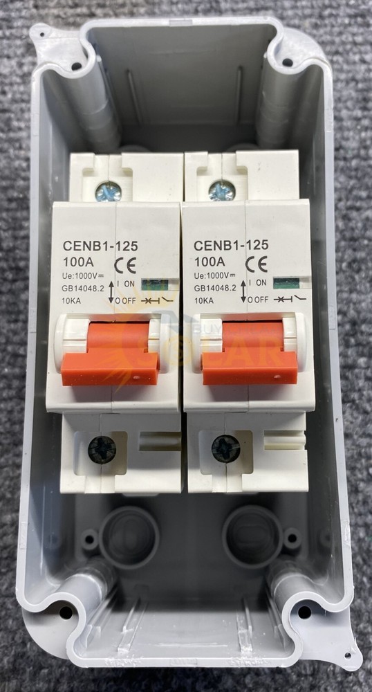 Solar 2 String Combiner Battery Disconnect 1000V 100A with Breakers Rainproof