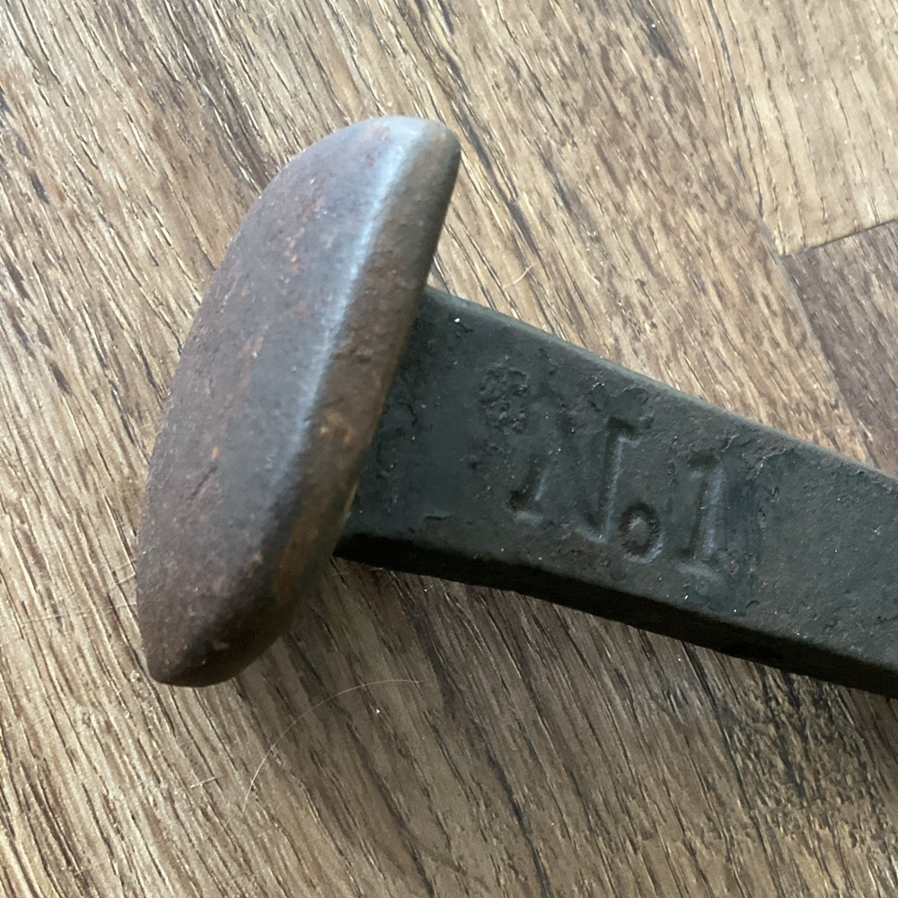 VINTAGE BLACKSMITHS ANVIL STAKE MARKED No 1.