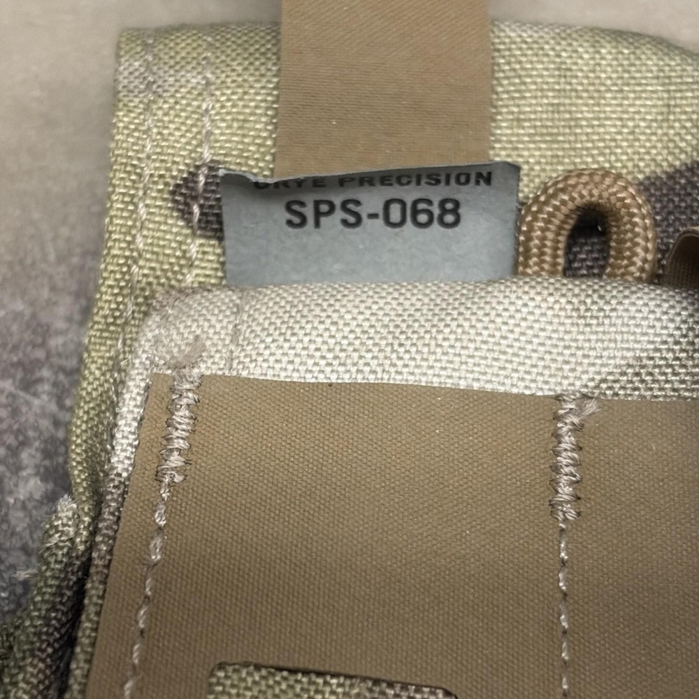 Crye Precision SPS-068 152 / Bottle Pouch