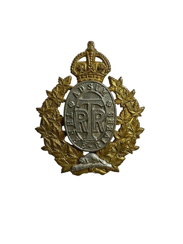 WW2 Canadian Three Rivers Regiment Cap Badge