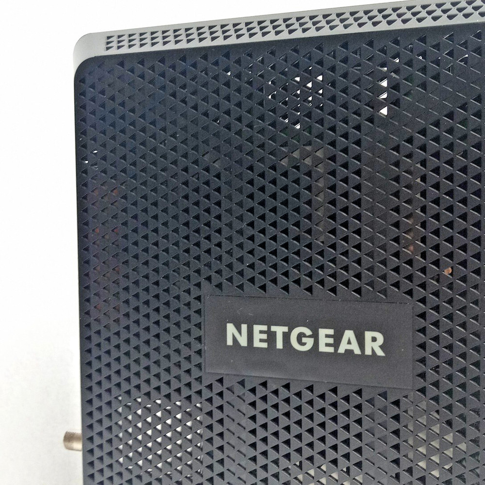 Netgear Nighthawk C7000v2 Cable Modem Router AC1900 DOCSIS 3.0 EUC