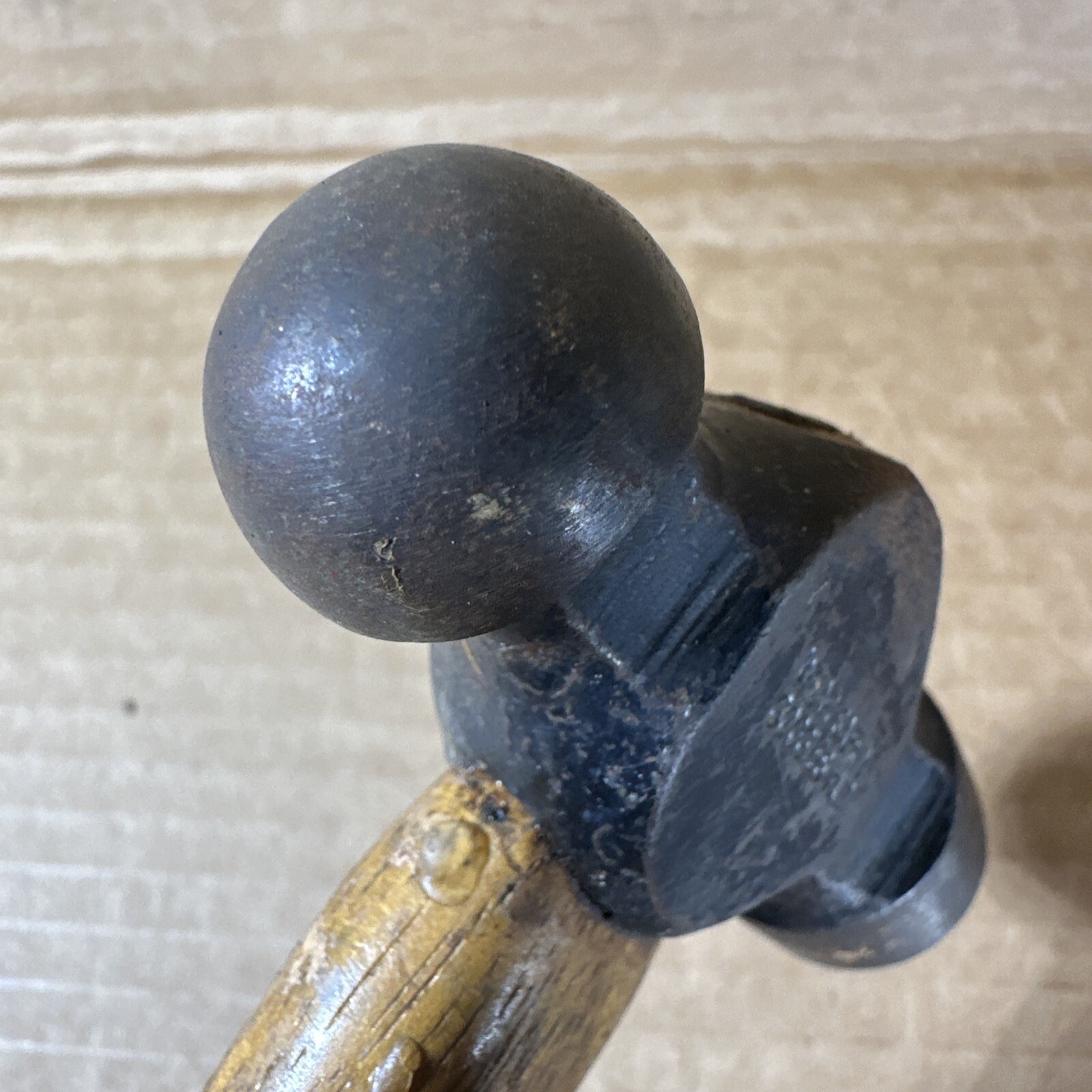 Vintage Vaughan S2012 12 Oz. Machinist Ball Peen Hammer Wood Handle Made In USA