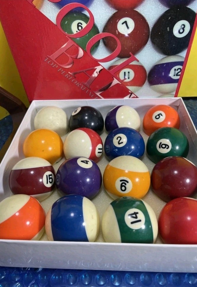 Legacy Billiards Florida Gator Top Performance Pool Balls