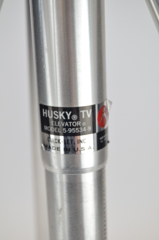 Quick-Set 5-95534-9 Husky TV Elevator Tripod