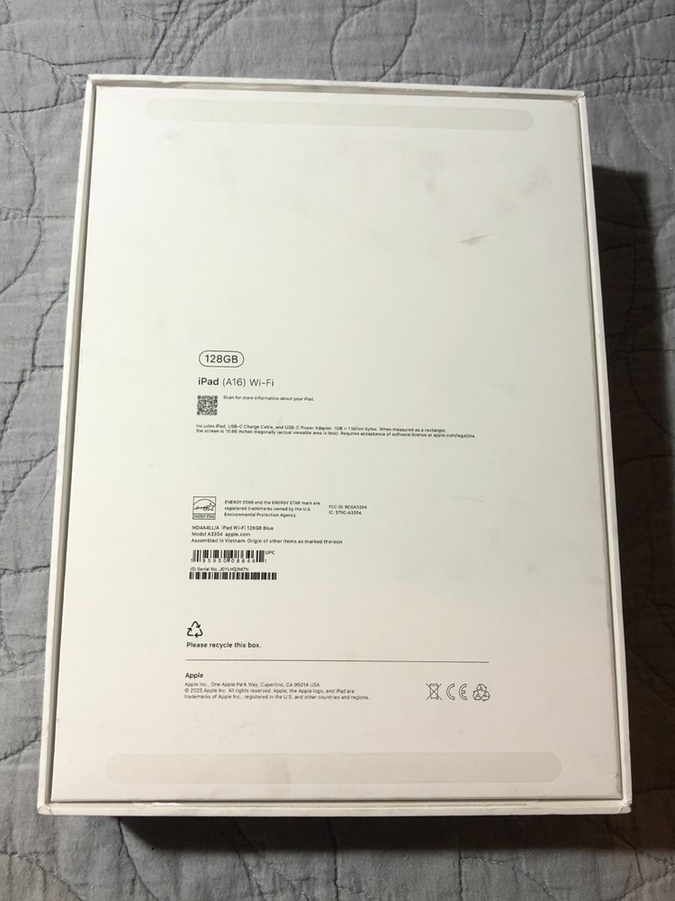 Apple iPad A16 Model A3354 128 GB EMPTY BOX ONLY BLUE