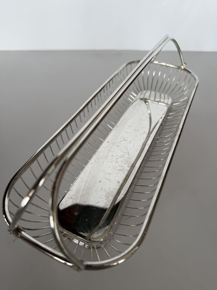 Dual Handle Silver Plated Bread Basket Elegance In Silver Tea Party Bridal