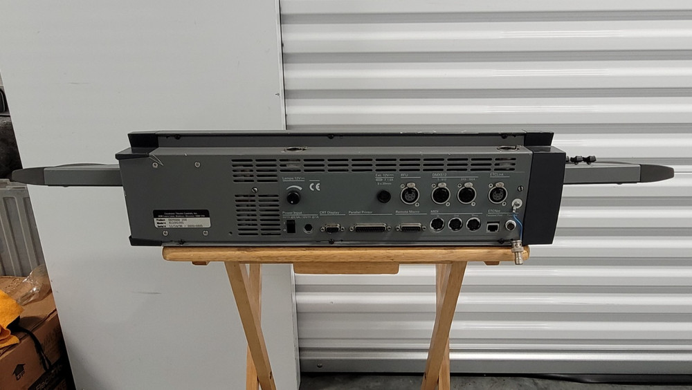 ETC Express 250 Lighting Control Console Model 4110A1001 - #C