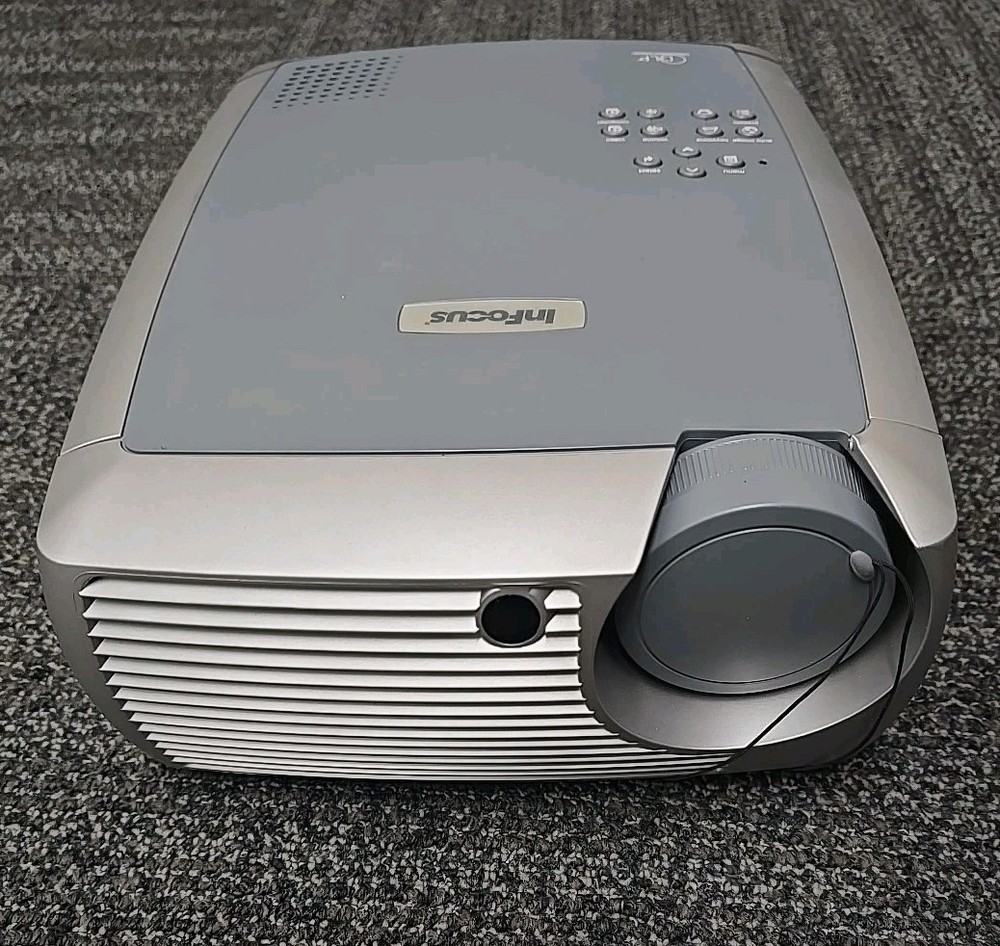 INFOCUS X2 LCD Digital Projector With Bulb, 500hours, Good Condition