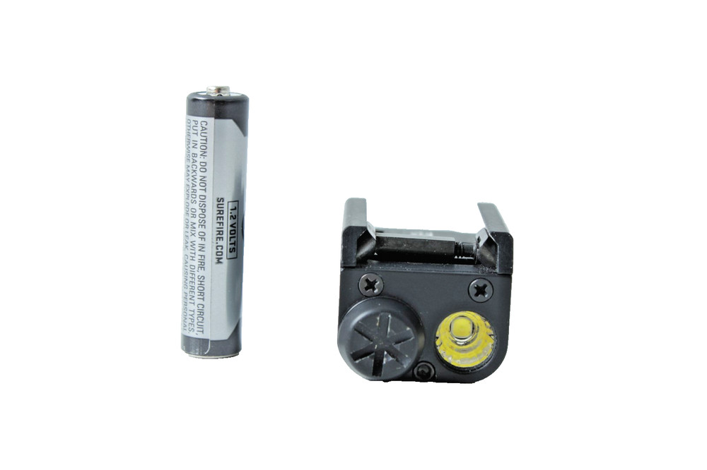 SUREFIRE XC1-B 300 LUMEN WEAPON LIGHT