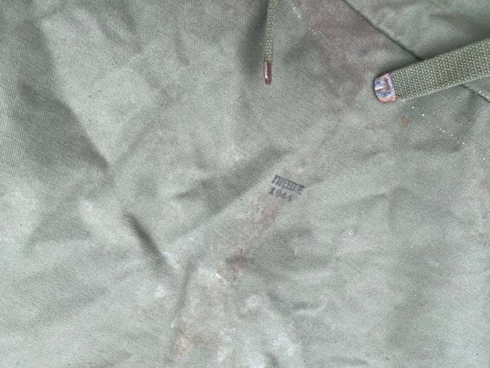 ORIGINAL WWII US ARMY NAVY OFFICER M1935 BEDDING ROLL-DATED 1944,