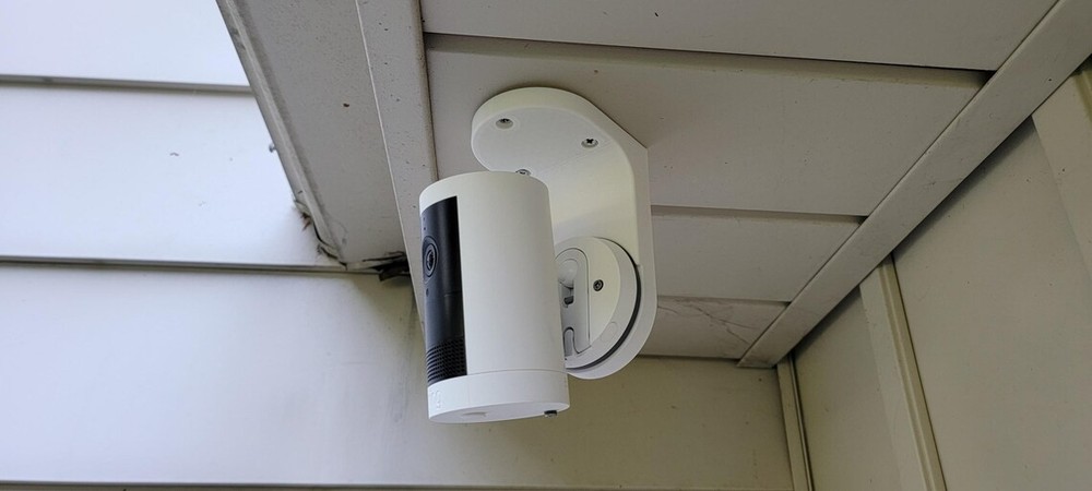 Ring Outdoor Cam Plus Soffit, Eave, and Ceiling Mount