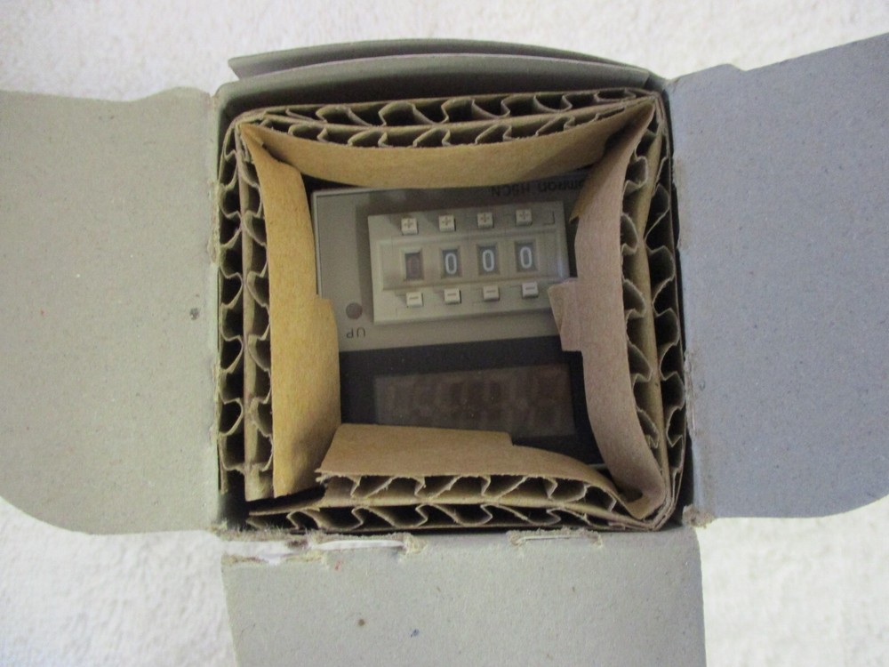 NIB Omron Timer H5CN-YBN