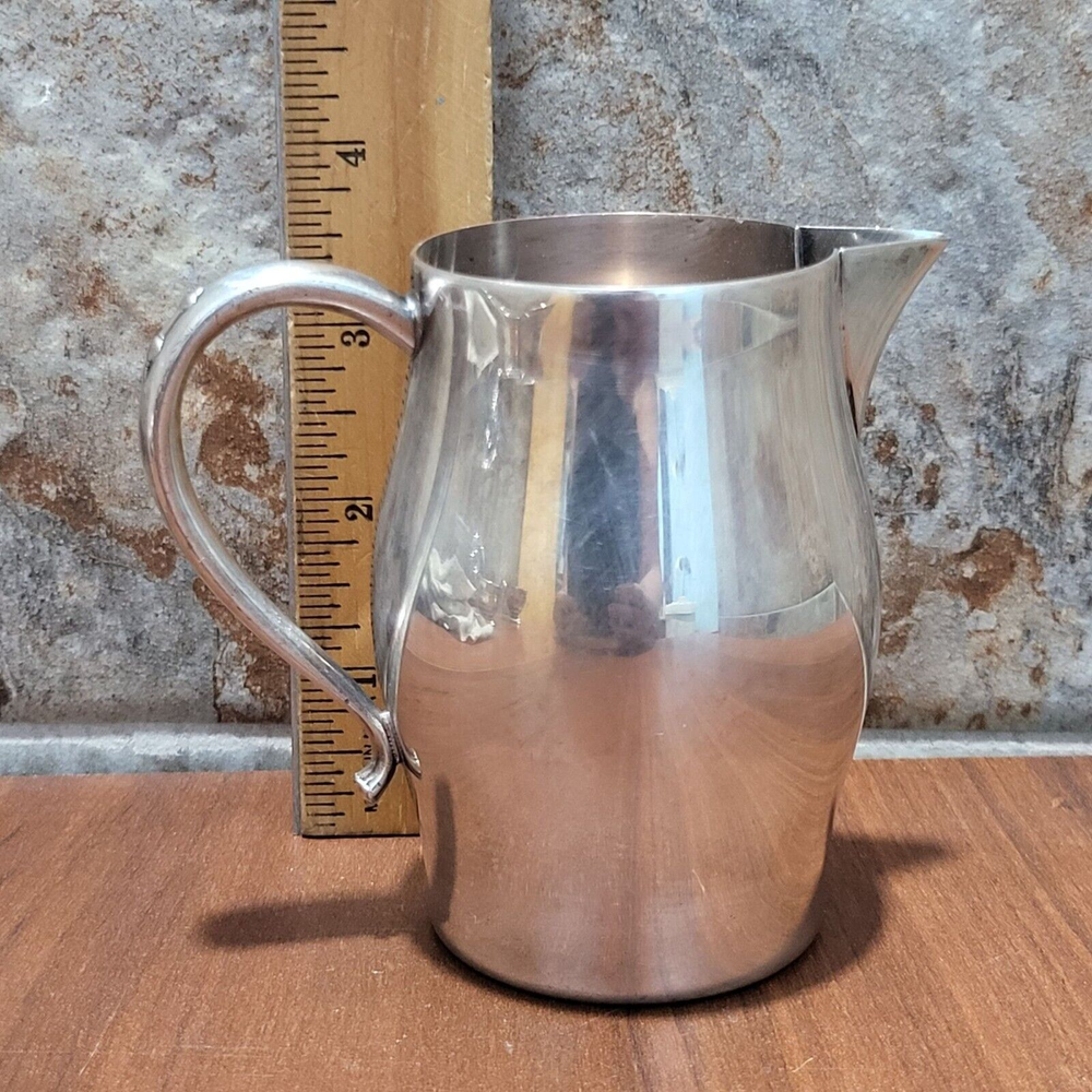 VTG Oneida Silver Smiths Creamer Pitcher Jug