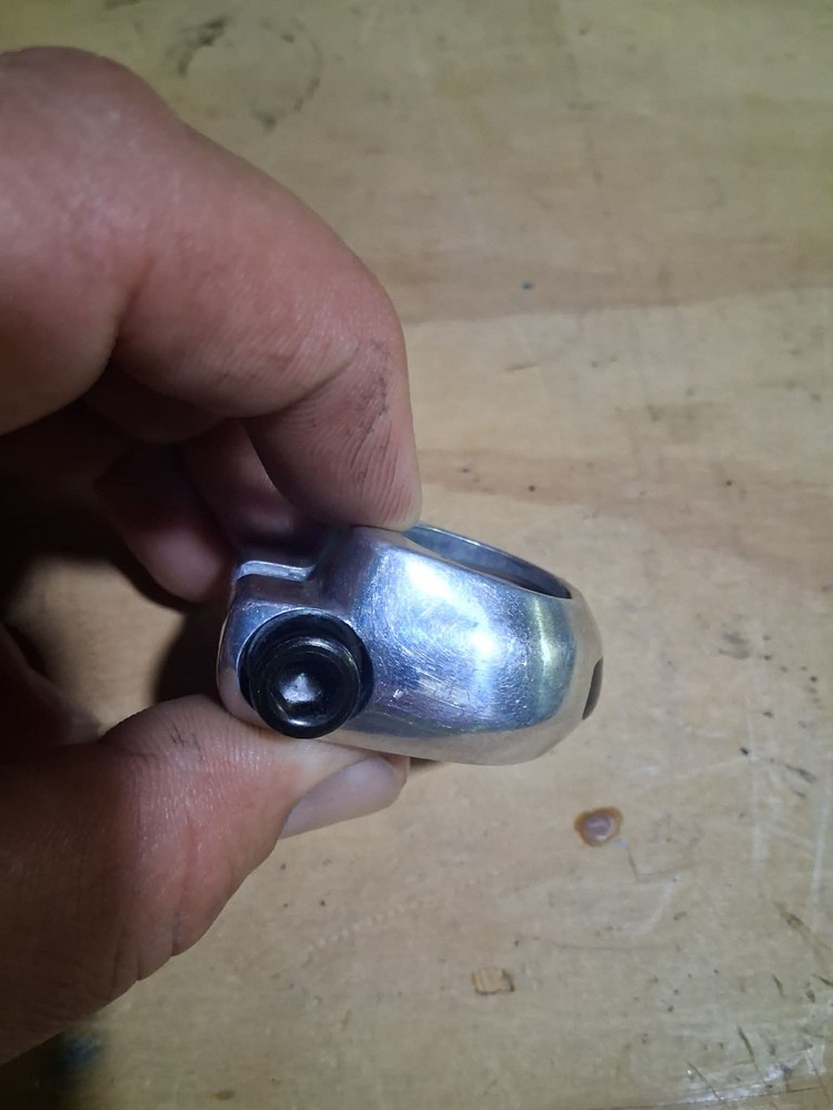 GT seatpost clamp 22.2