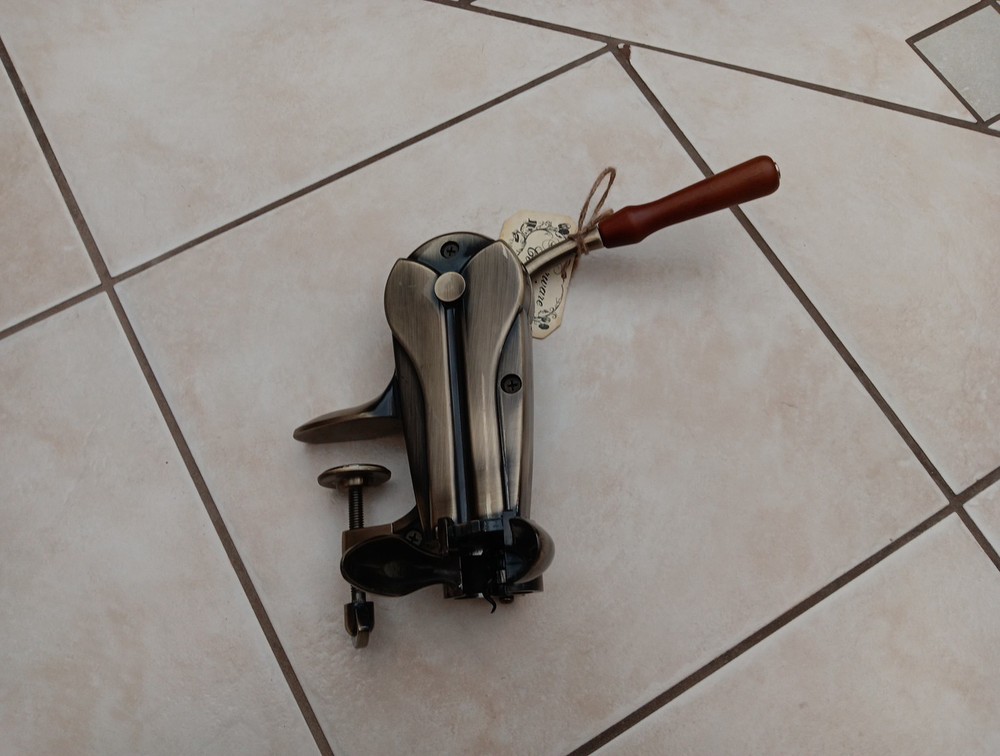 Pre-Owned/Used*Barware Collection Tabletop Corkscrew*Bottle Opener