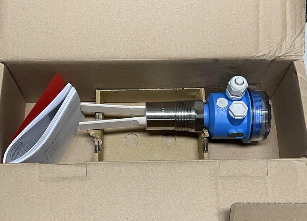 Endress Hauser / LIQUIPHANT M / FTM50-AGGAK2A12AA / Level Sensor
