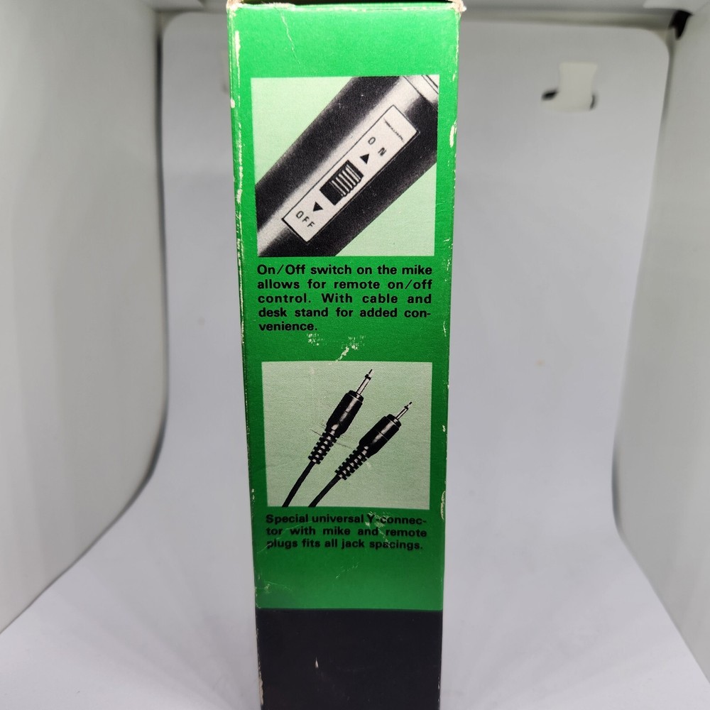 Realistic Universal Cassette Replacement Dynamic Microphone 33-1040C