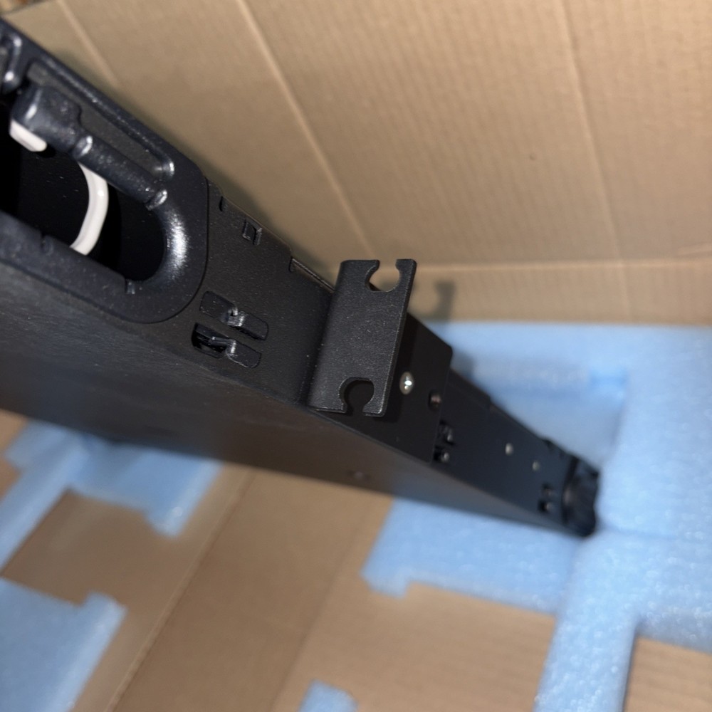 Leviton Opt-X 1000i Rack Mount Distribution Enclosure - New
