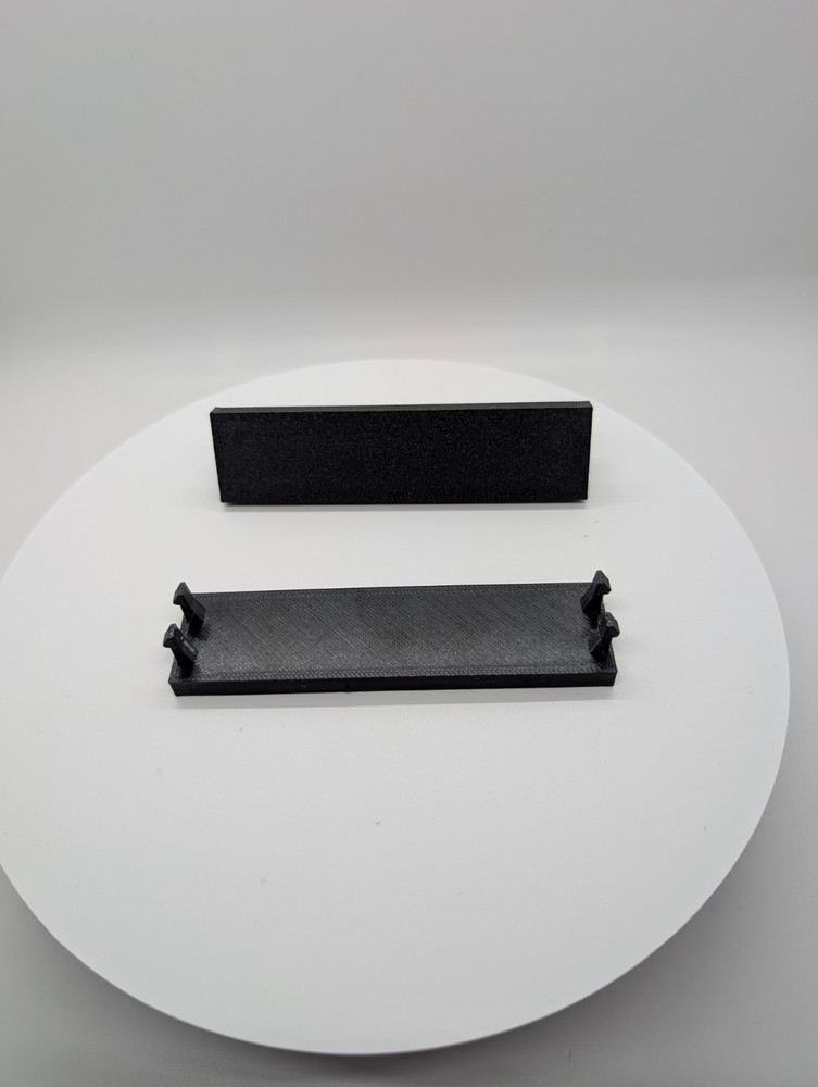 2x - 3.5 inch disk drive bay cover Solid black replacement