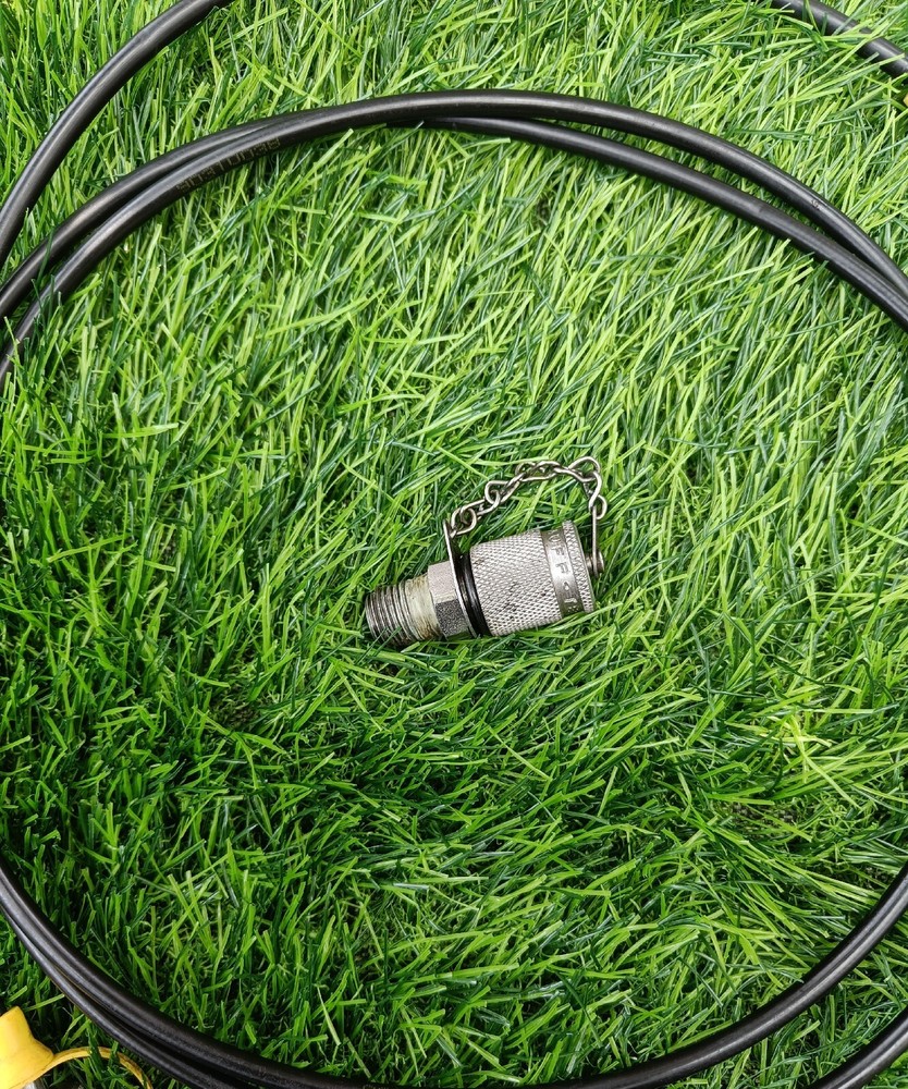 HTP1 Hand Held Pressure Calibrator Flexible Hose