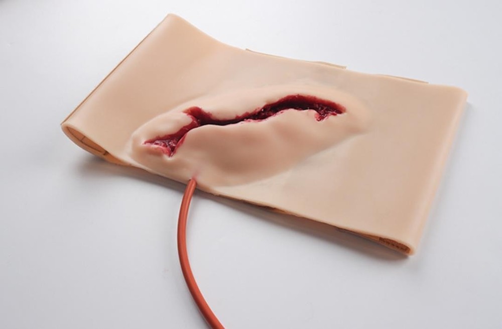 Leg Wound Bleeding Control Training Model
