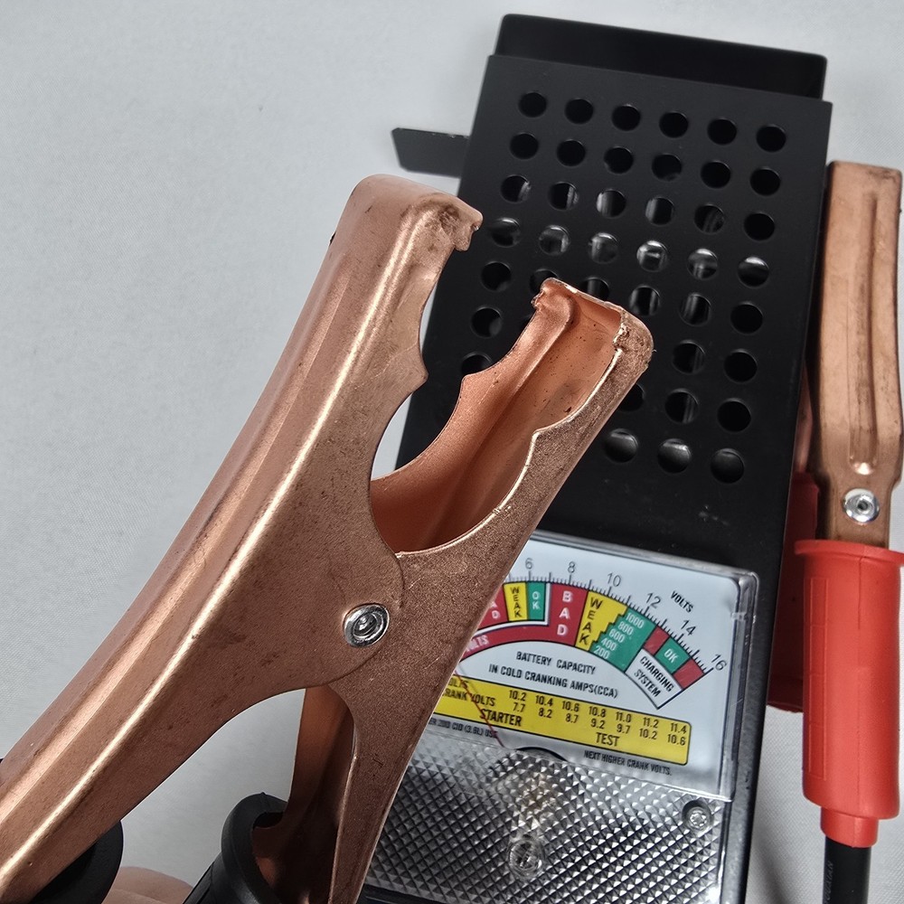 Cen-Tech Battery Load Tester 100 Amp Load Type 6 & 12 Volt 61747