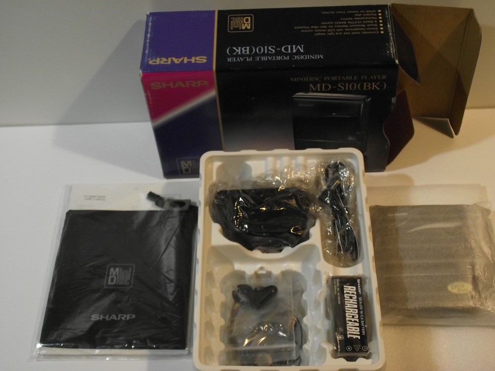 SHARP MD Walkman MD-S10 MiniDisc New Open Box NOS
