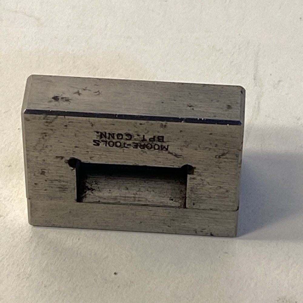 Vintage Moore Tool Co L-Shaped Workholding Machinist Block