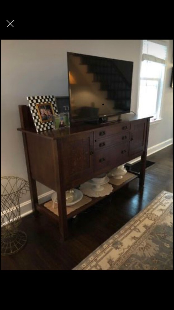 Stickley Oak Sideboard /server. Centennial stain.