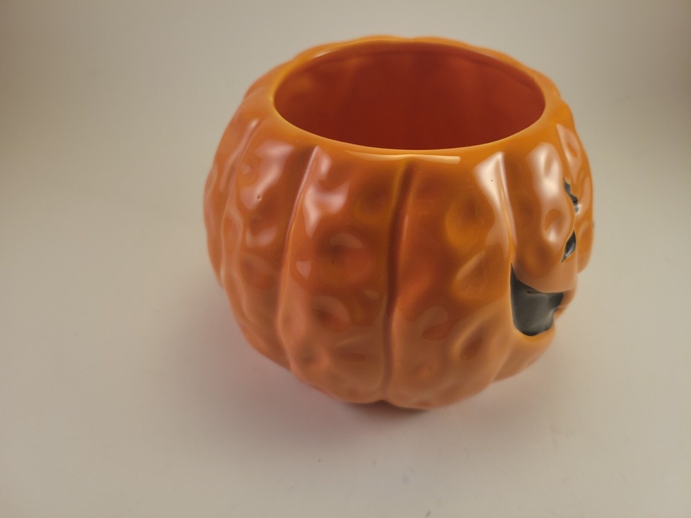 Ceramic pumpkin jack o lantern