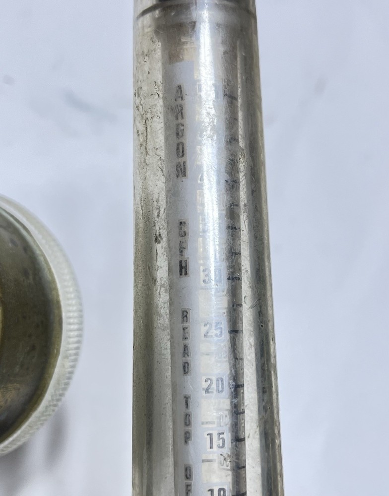 Victor Flowmeter FM372 Used Untested