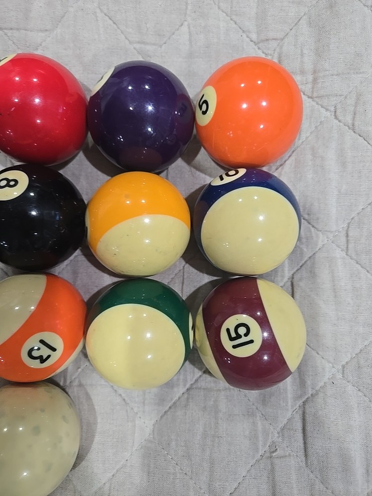 Aramith Billiard Pool Balls, Complete Set 16 Balls Used