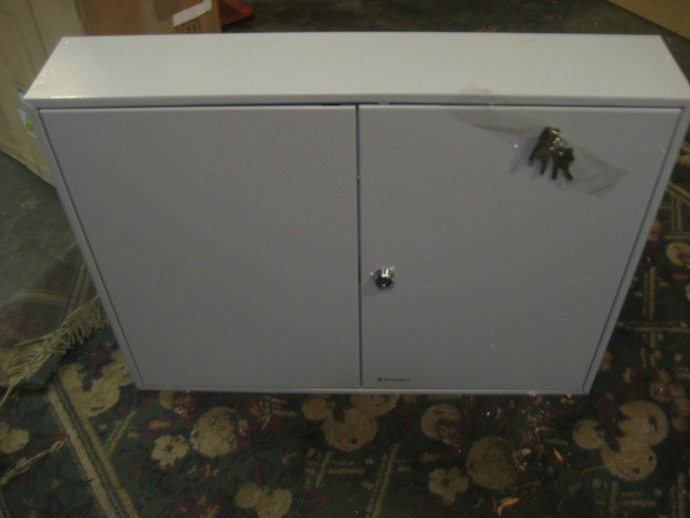 Barska 480 Key Cabinet Gray CB13240