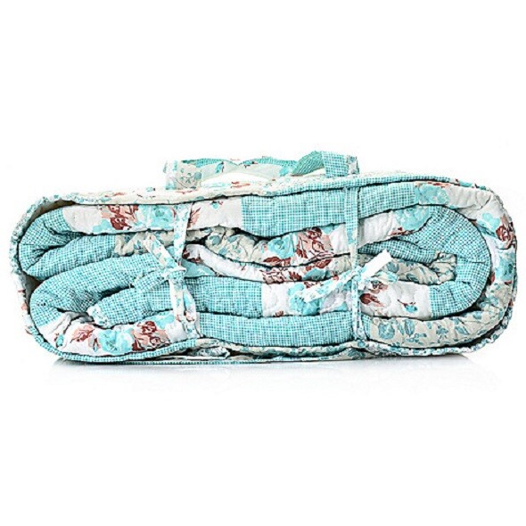 Cozelle Printed Patchwork Quilt with Tote - King
