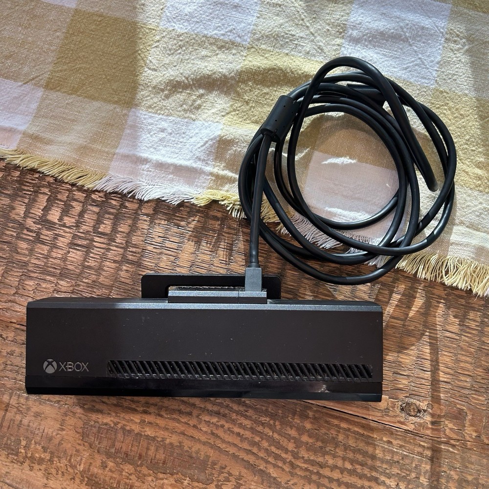 Microsoft Xbox One Kinect Camera Motion Sensor Bar Model 1520 Works Tested