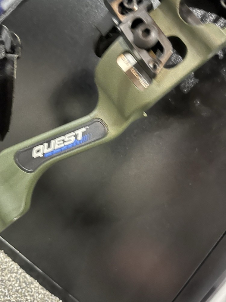 Quest Centec NXT Youth Compound Bow Package