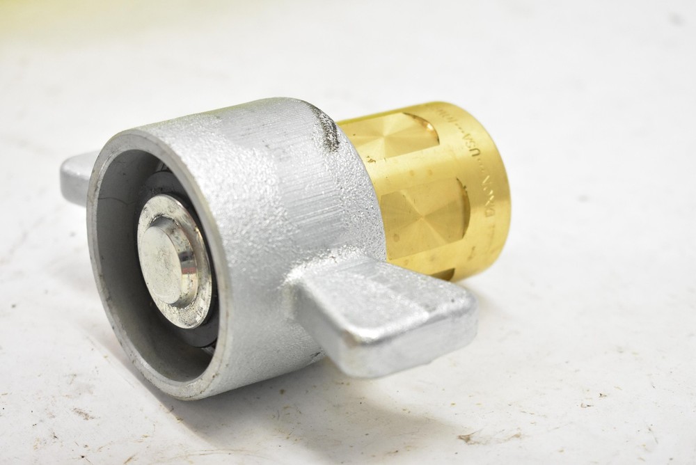 Dixon 10WF10-B Quick Coupler Socket Only Brass Made USA Hydraulic Fitting