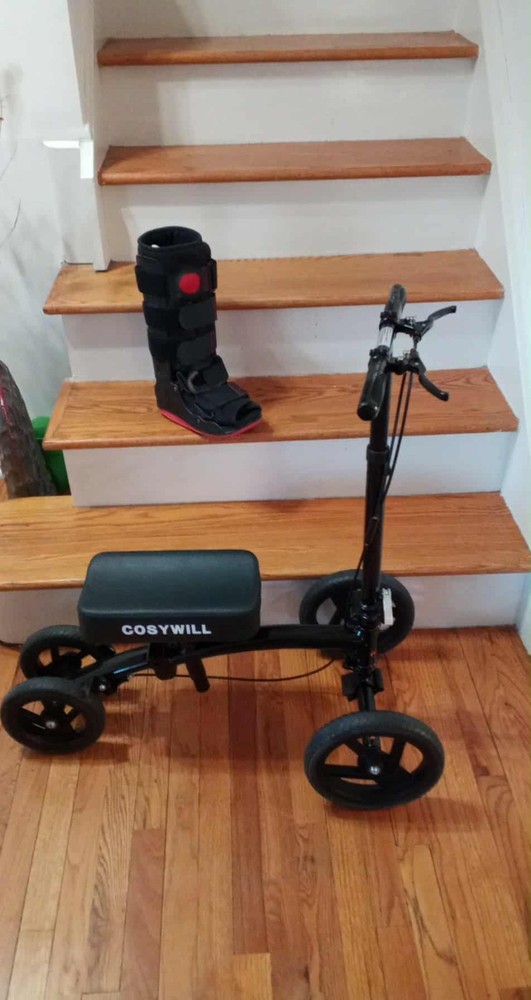 knee walker