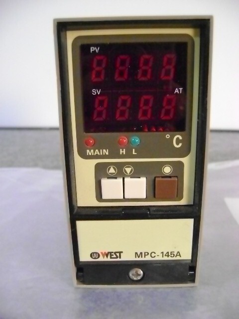 WEST MPC145A-C8DH4  TEMPERATURE CONTROLLER   New  Free Shipping