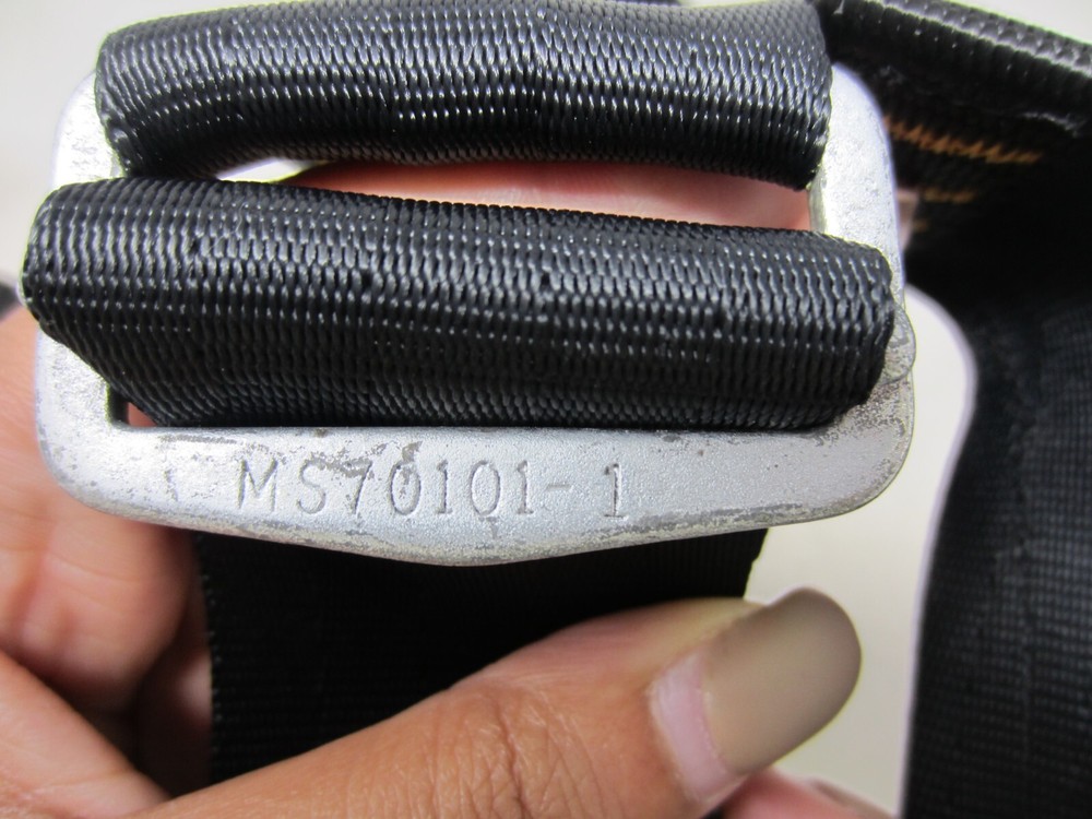 New Old Stock Misty Mountain Threadworks Infinity Standard Adjustable Harness