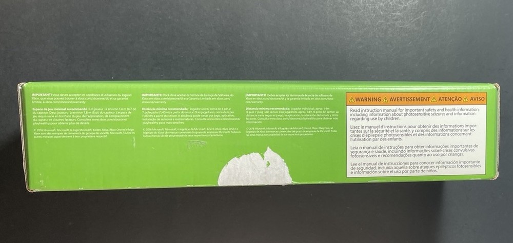 Official Microsoft Kinect Sensor for XBOX ONE OPEN BOX Display Model