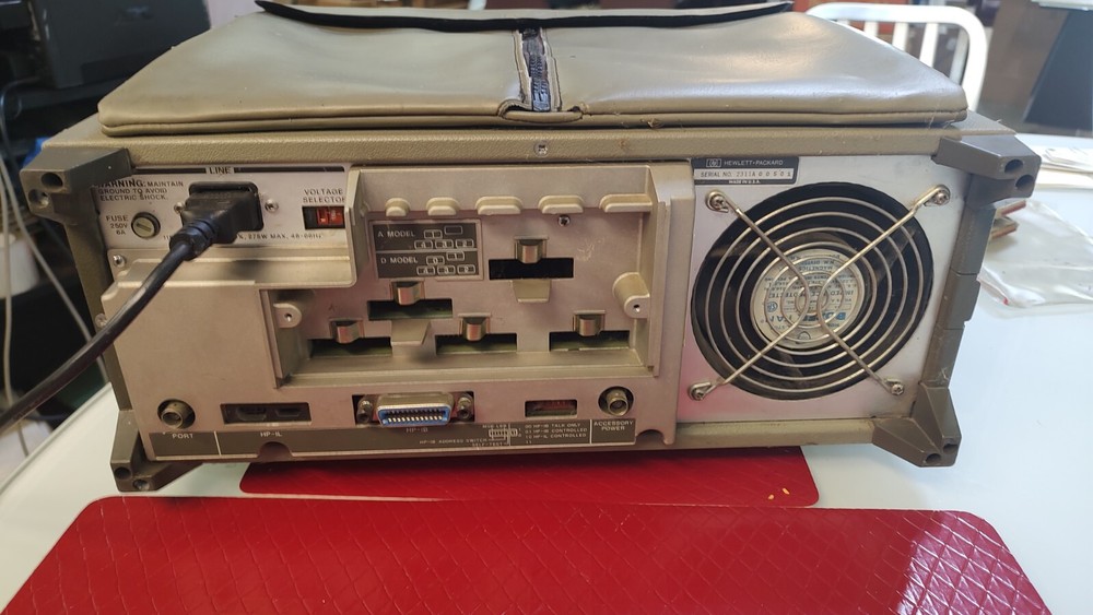 HP Hewlett Packard 1630 A Logic Analyzer- Working