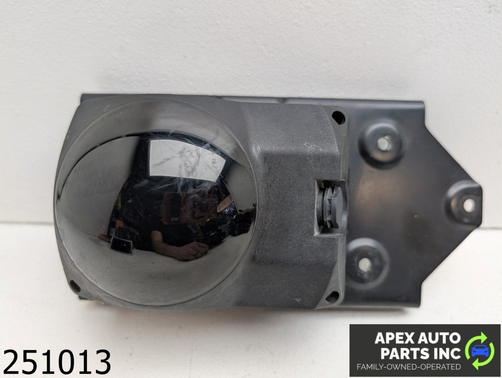 OEM 2008-2010 Audi A8 4.2L Camera/Projector camera front grille mounted