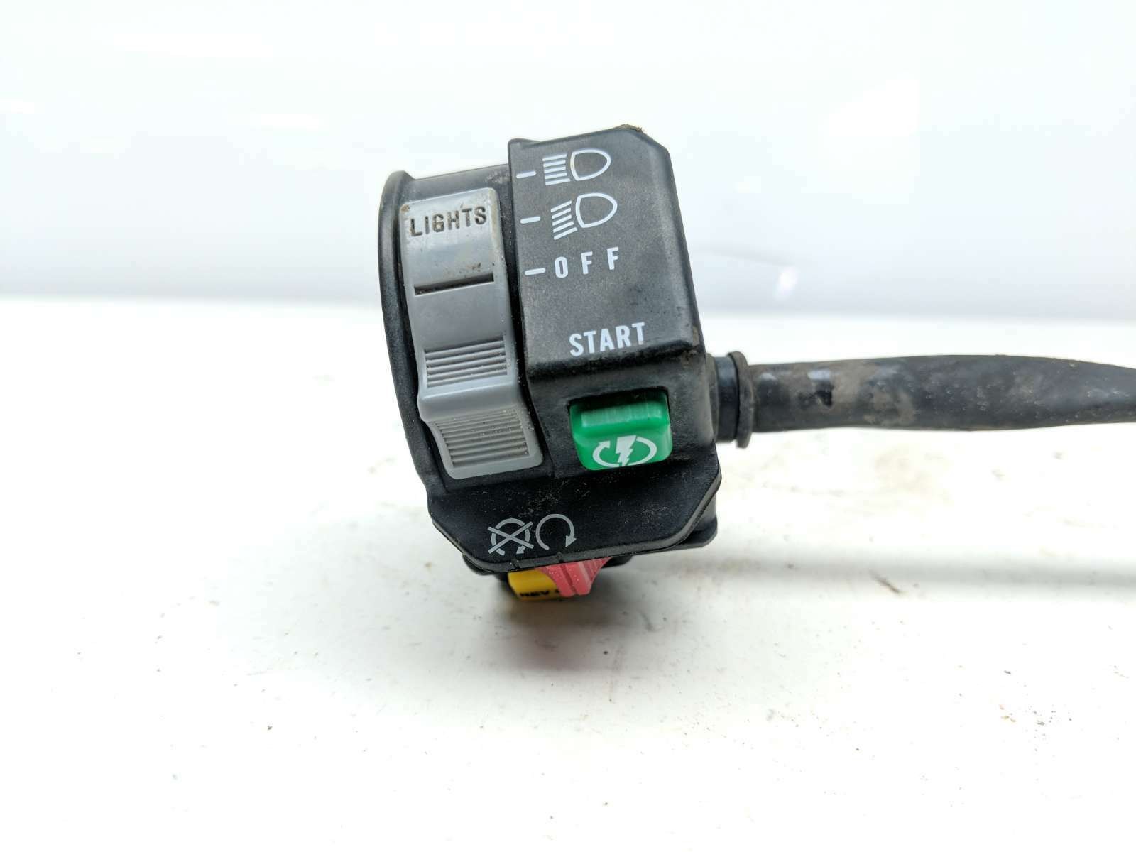 22 Can Am Outlander 570 Right Control Switch Start Stop