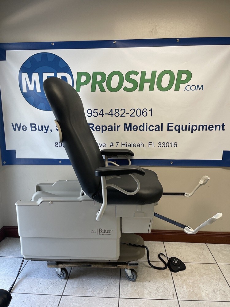 RITTER BY MIDMARK 223 EXAM TABLE