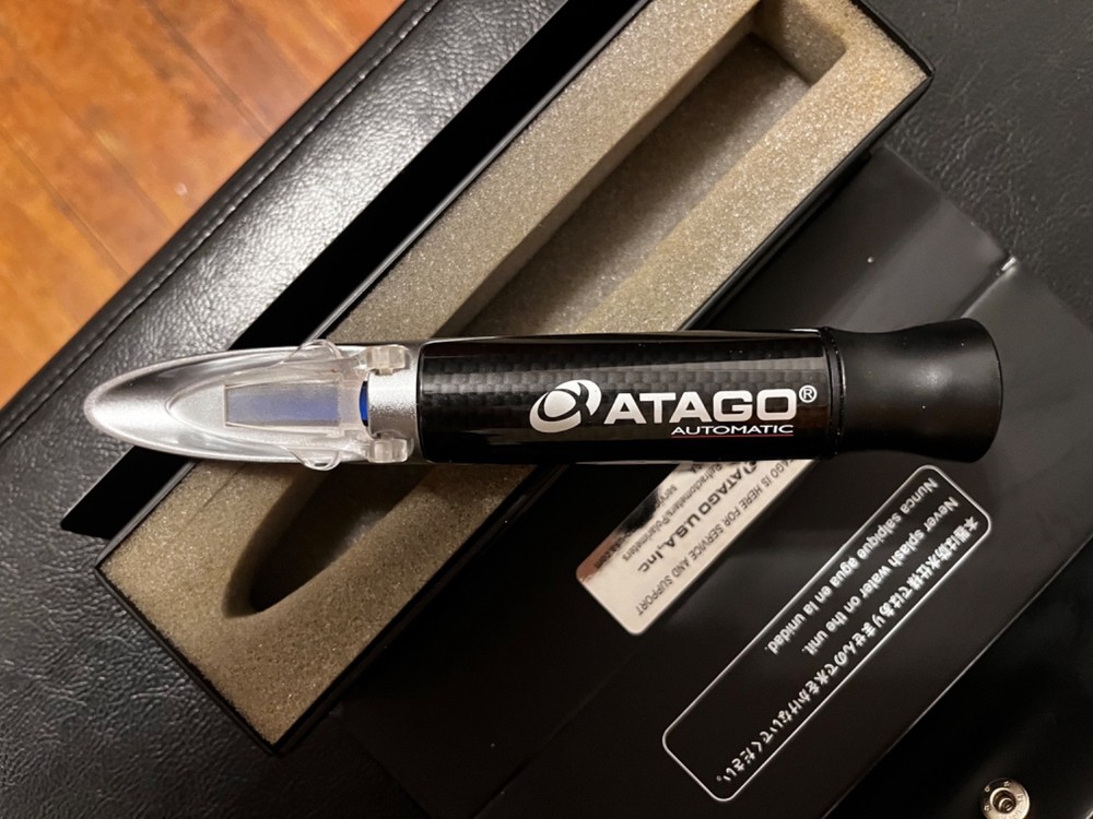 ATAGO Model 2491 Master Handheld Refractometer – Water-Resistant, Open Box