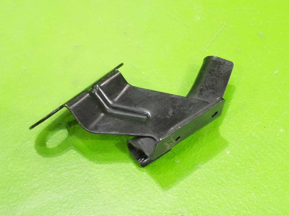 02-06 RSX OEM throttle cable bracket support