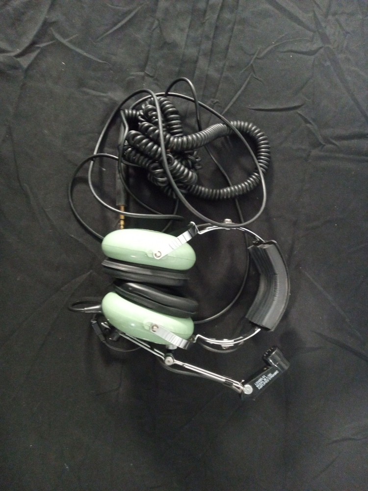 David Clark GHS-86-13.4 Aviation Headset M-7A Mic Untested