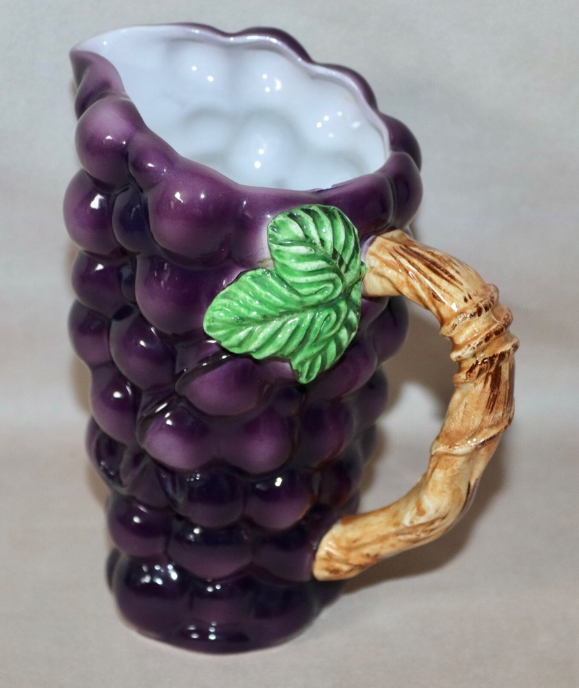 Lefton Grape Cluster Handled Pitcher #641 Red Foil Sticker 1953 - 1971