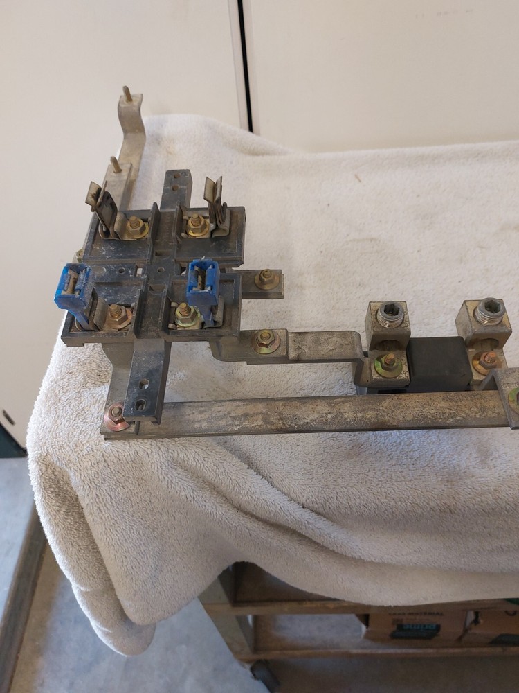 SQUARE-D 200A METER SOCKET REPLACEMENT PARTS KIT